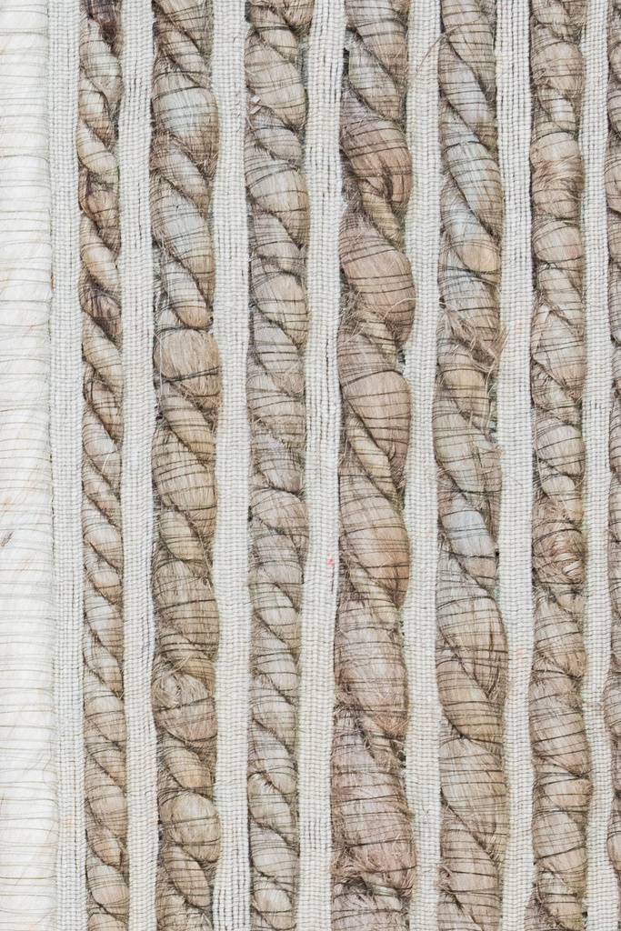 JAYA N8039 CREMA YUTE NEGRO 200*290 TAPETE - LN