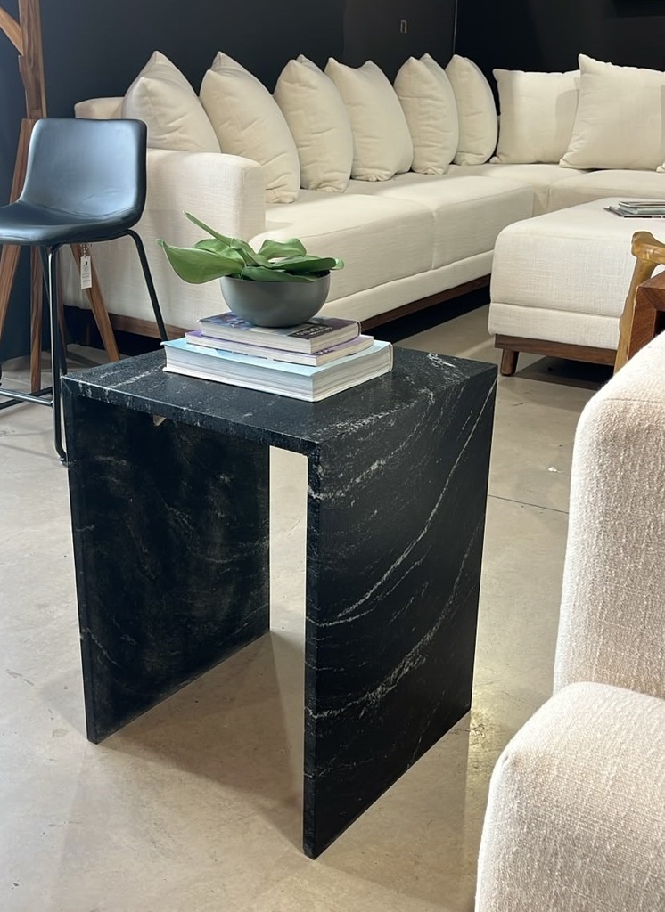 MG MESA LATERAL GRAPA 45x45 GRANITO VL - MG